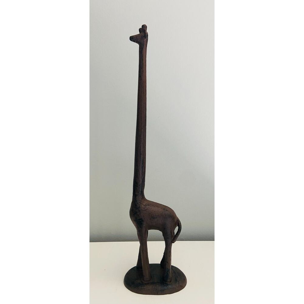 Rustic Cast Iron Giraffe Doorstop Paper Towel Holder, 17.25"